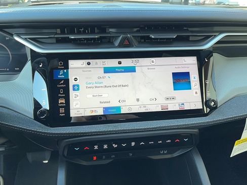 New 2026 Jeep Cherokee Laredo AWD/4WD image 20