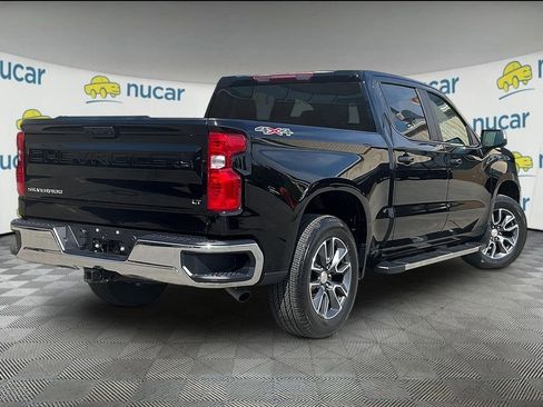 Used 2024 Chevrolet Silverado 1500 LT AWD/4WD image 6