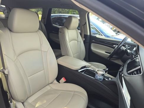 Used 2019 Buick Enclave Essence w/ Trailering Package, 5000 lbs. FWD image 6