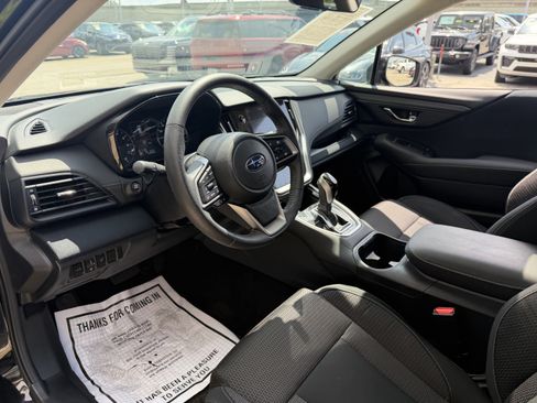 Used 2024 Subaru Outback Premium w/ Popular Package #1 AWD/4WD image 30