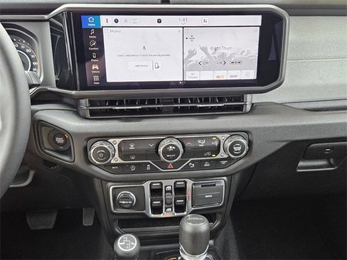 New 2025 Jeep Gladiator Sport image 8