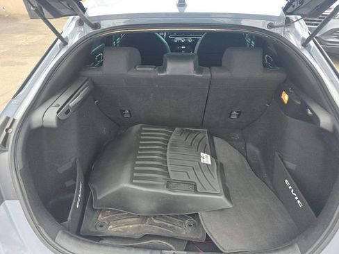 Used 2022 Honda Civic Sport image 8