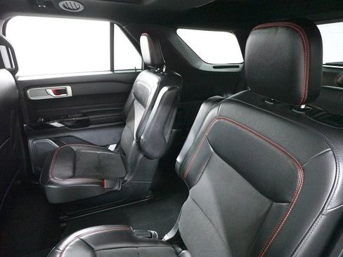 Certified 2023 Ford Explorer ST-Line AWD/4WD image 27