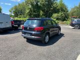 Used 2017 Volkswagen Tiguan S image 5