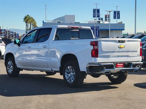 New 2026 Chevrolet Silverado 1500 LT image 2