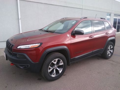 Used 2016 Jeep Cherokee Trailhawk w/ Cold Weather Group image 2