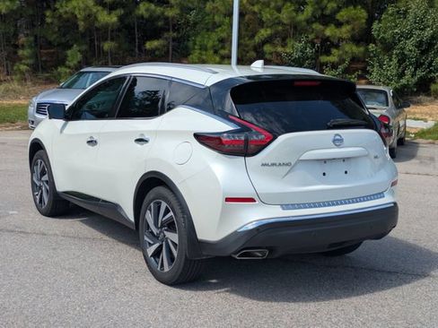 Used 2022 Nissan Murano SL FWD image 5