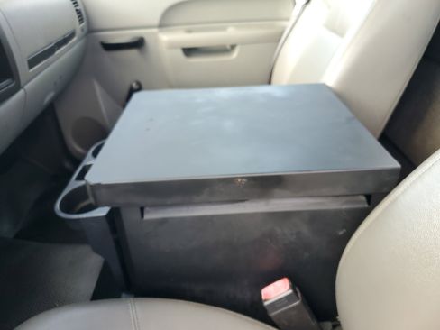 Used 2013 Chevrolet Silverado 1500 W/T image 16