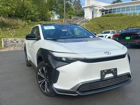 Certified 2024 Toyota bZ4X AWD w/ Weather Package image 6