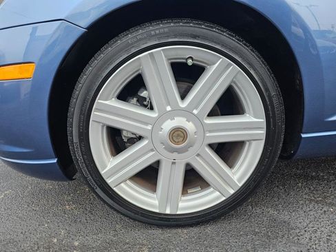 Used 2008 Chrysler Crossfire Limited image 33