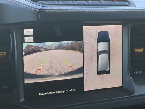 Certified 2024 Ford Bronco Badlands image 18