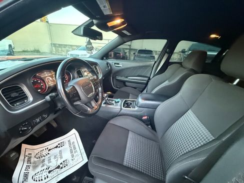 Used 2022 Dodge Charger R/T RWD image 21