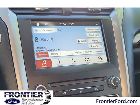 Used 2017 Ford Fusion SE w/ Equipment Group 201A image 22