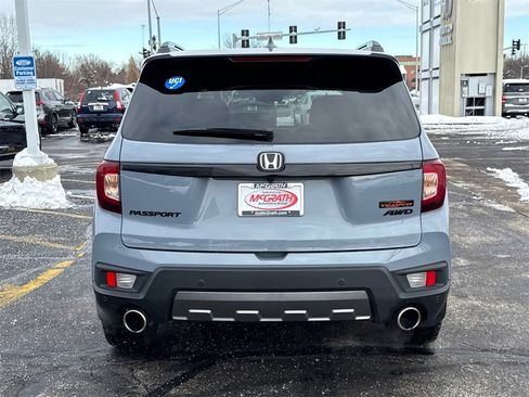 Certified 2024 Honda Passport TrailSport image 8