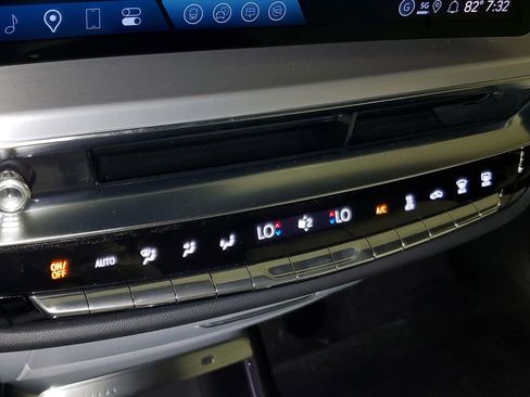 New 2026 Cadillac Lyriq Premium Sport AWD/4WD image 23