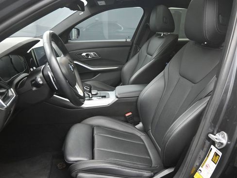 Used 2022 BMW 330i Sedan image 18