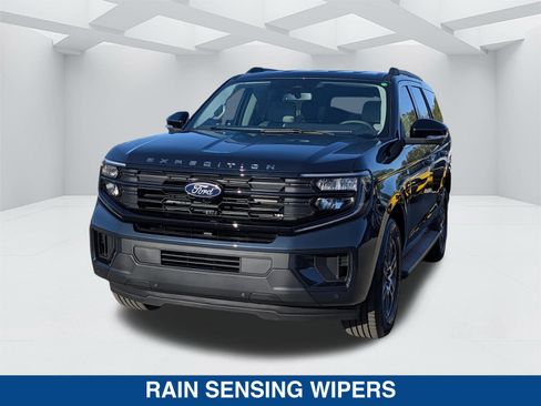 New 2026 Ford Expedition Active RWD image 9