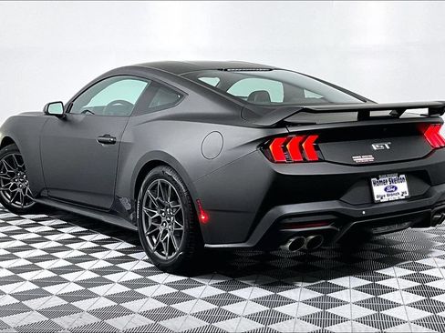 Used 2024 Ford Mustang GT Premium w/ GT Performance Package RWD image 11