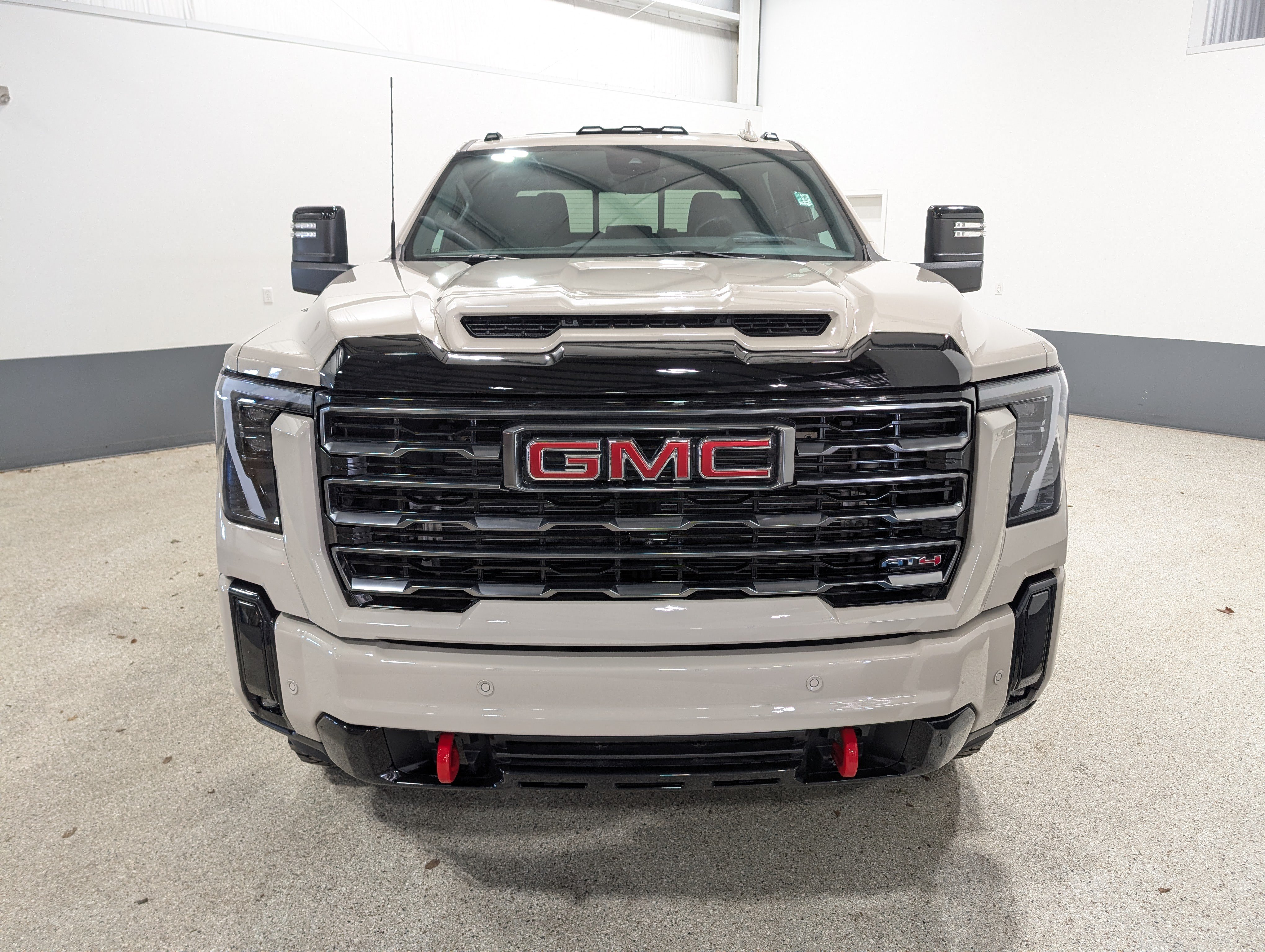 Used 2026 GMC Sierra 3500 AT4 w/ AT4 Premium Plus Package AWD/4WD image 8