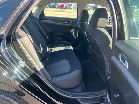 Used 2025 Kia K5 LXS FWD image 41