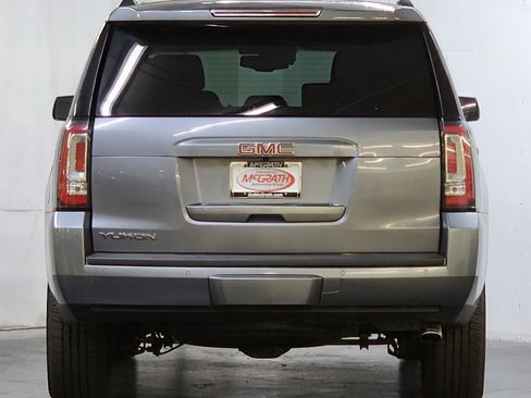 Used 2018 GMC Yukon SLT w/ Premium Edition AWD/4WD image 6