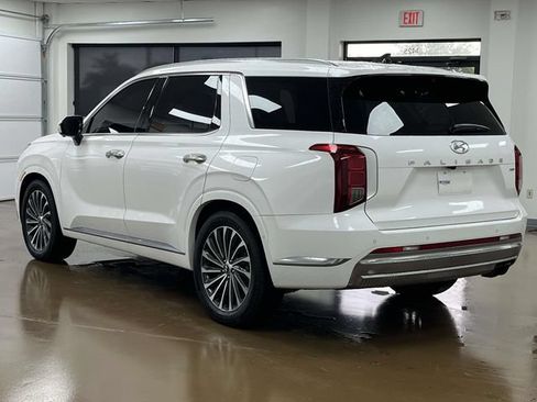 Used 2023 Hyundai Palisade Calligraphy AWD/4WD image 7