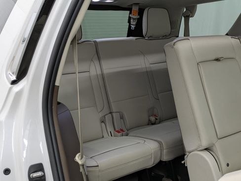 Used 2021 GMC Yukon Denali w/ Denali Premium Package image 45