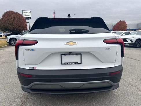 New 2026 Chevrolet Blazer EV LT image 4