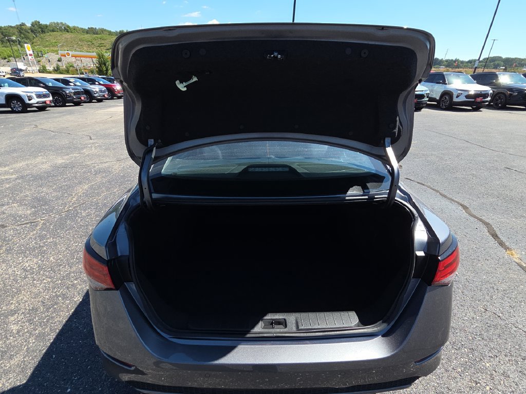 Used 2024 Nissan Sentra SV FWD image 31