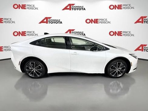 Certified 2026 Toyota Prius XLE FWD image 9
