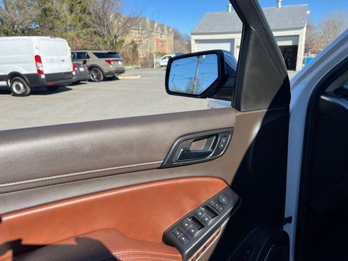 Used 2017 Chevrolet Tahoe Premier image 11