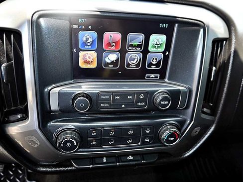 Used 2017 Chevrolet Silverado 1500 LT w/ Trailering Package AWD/4WD image 19