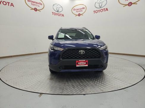 Certified 2024 Toyota Corolla Cross LE image 4