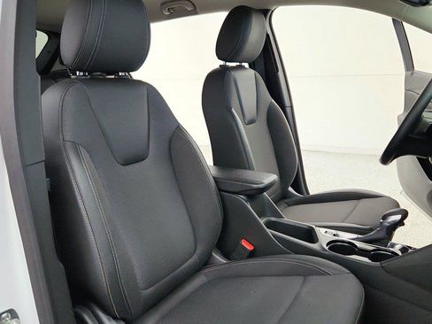 Used 2025 Buick Encore GX Preferred FWD image 37