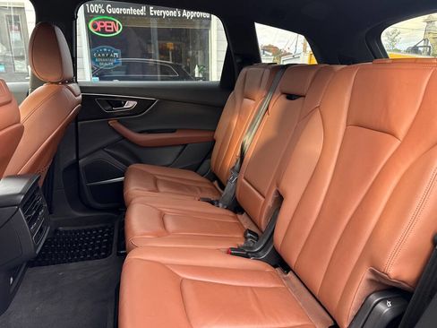 Used 2022 Audi Q7 3.0T Premium Plus w/ Premium Plus Package image 17
