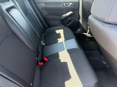 Used 2025 Honda Civic Sport image 29