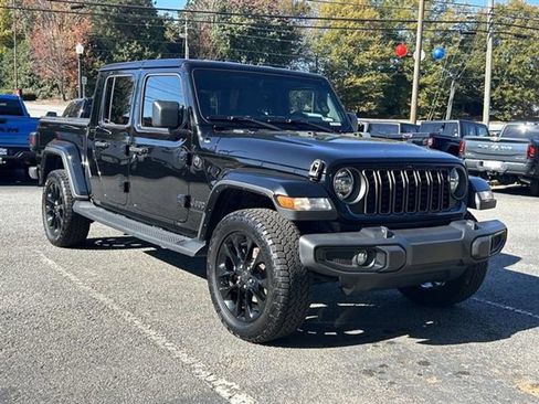 Used 2024 Jeep Gladiator Sport image 4