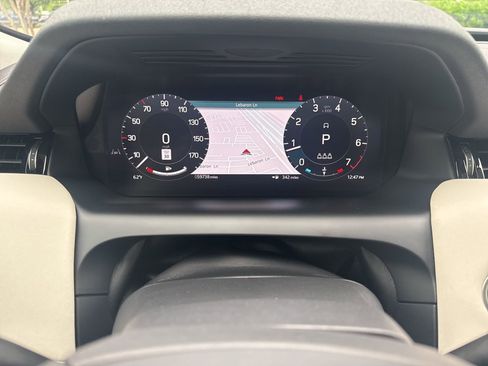Used 2024 Land Rover Discovery Sport S AWD/4WD image 3