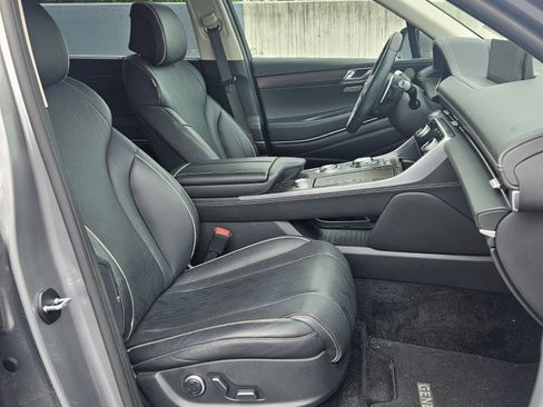 Used 2024 Genesis GV80 2.5T w/ Advanced Package AWD/4WD image 19