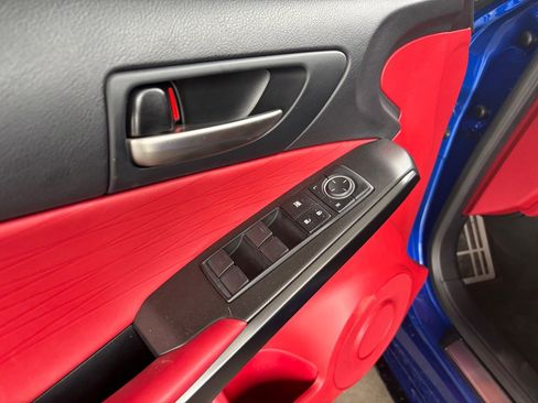 Used 2023 Lexus IS 350 F Sport image 9