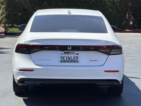 Used 2024 Honda Accord EX-L image 6