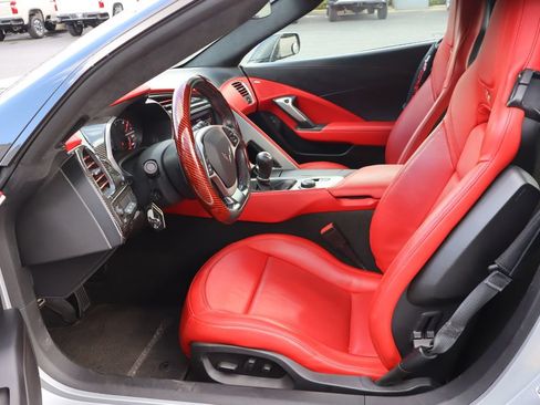 Used 2016 Chevrolet Corvette Stingray Coupe w/ 3LT Preferred Equipment Group RWD image 4
