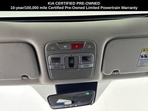 Certified 2024 Kia Telluride S w/ S Sunroof Package AWD/4WD image 9