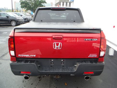 Used 2021 Honda Ridgeline Sport image 10