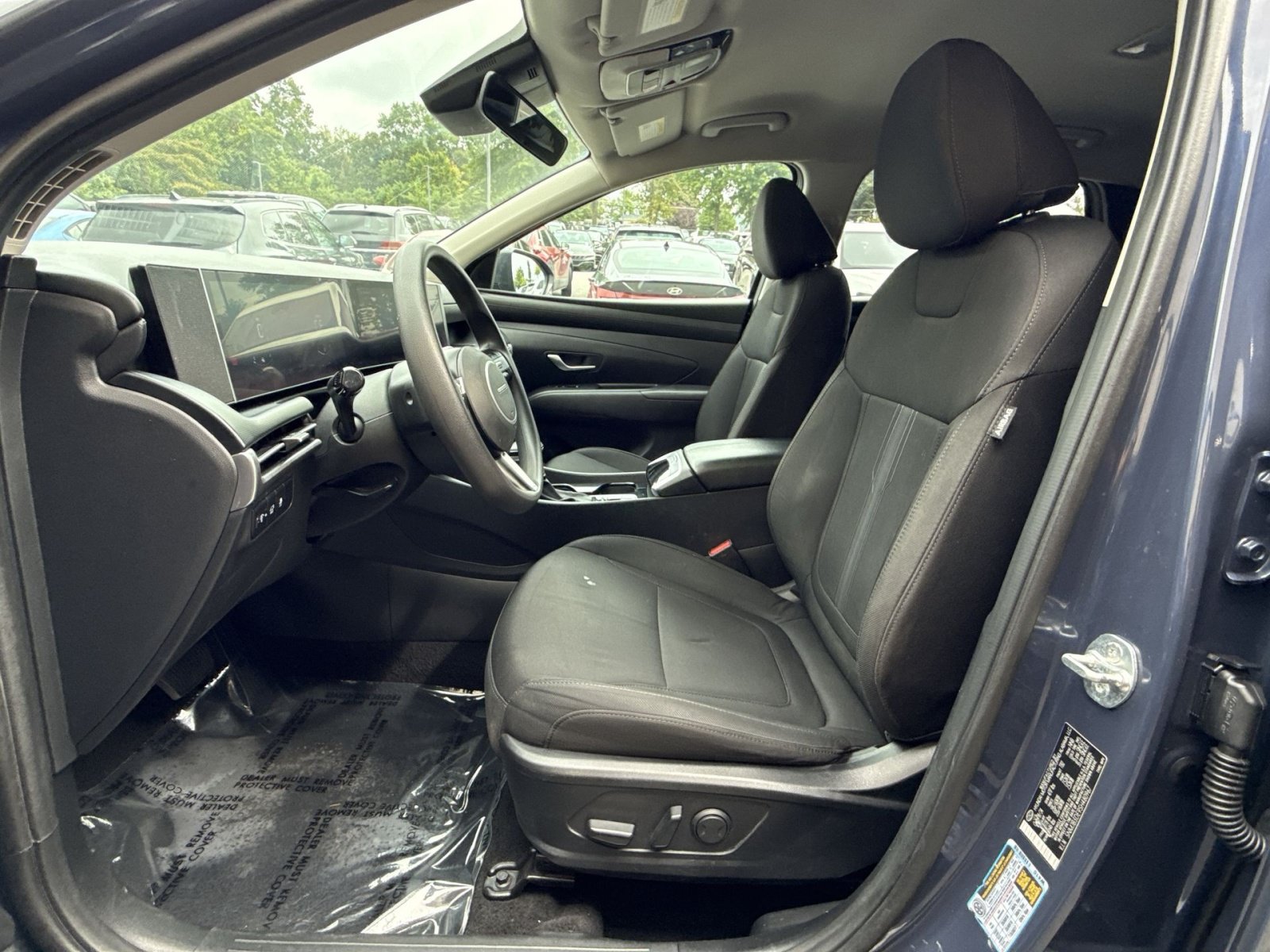 Certified 2025 Hyundai Tucson SEL FWD image 13