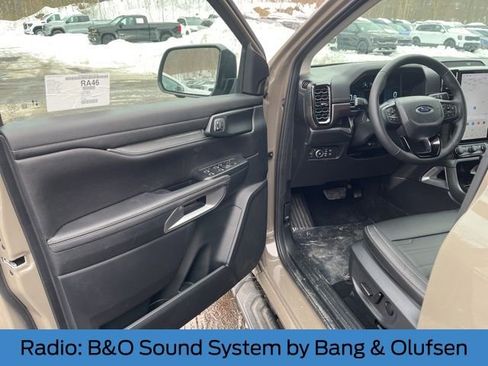 New 2025 Ford Ranger Lariat w/ FX4 Off-Road Package image 9