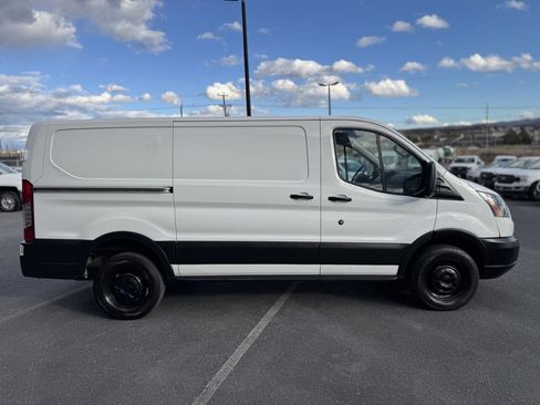 Used 2019 Ford Transit 250 130 Low Roof image 38