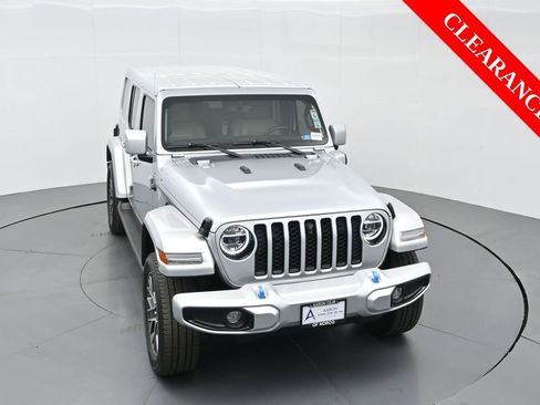 Used 2022 Jeep Wrangler Unlimited Sahara image 59