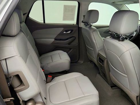 Used 2021 Chevrolet Traverse LT AWD/4WD image 22