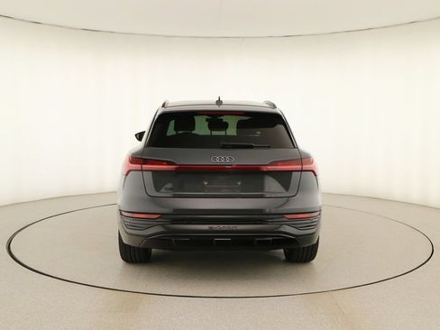 Certified 2024 Audi Q8 e-tron Premium Plus AWD/4WD image 5